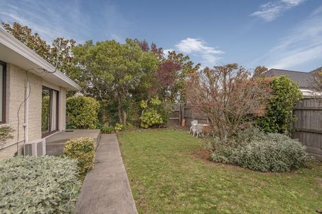 Photo of property in 1/74a Jeffreys Road, Fendalton, Christchurch, 8052