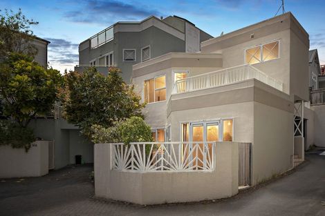 Photo of property in 12b Roxburgh Street, Mount Victoria, Wellington, 6011
