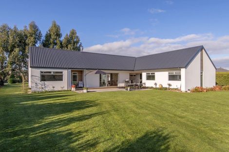 Photo of property in 17 Churchlea Place, Darfield, 7510