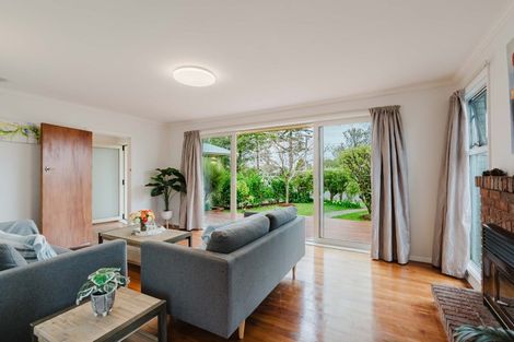 Photo of property in 28 Barrie Crescent, Silverdale, Hamilton, 3216