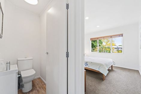 Photo of property in 16a Zealandia Road, Manly, Whangaparaoa, 0930