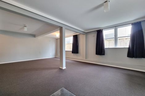 Photo of property in 22 Tamar Street, Island Bay, Wellington, 6023