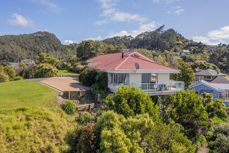 Photo of property in 76 Grange Road, Hahei, Whitianga, 3591