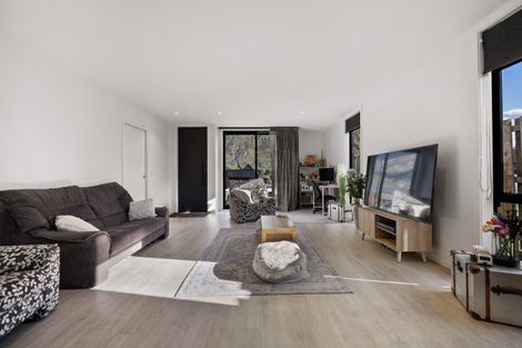Photo of property in 4 Lauder Street, Lake Hayes, Queenstown, 9304