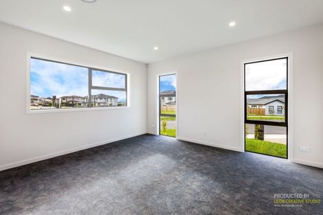 Photo of property in 2 Pommes Way, Silverdale, 0932