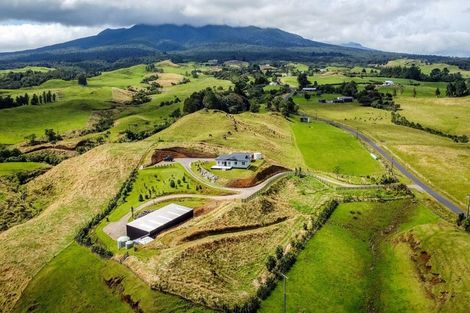 Photo of property in 539 Upper Pitone Road, Pitone, New Plymouth, 4374