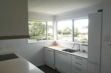 Photo of property in 60 Hope Farm Avenue, Pakuranga Heights, Auckland, 2010