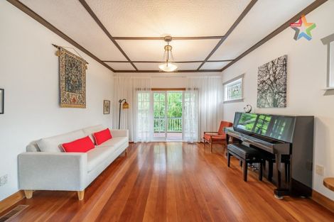 Photo of property in 35 Kiwi Street, Alicetown, Lower Hutt, 5010