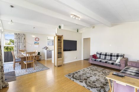 Photo of property in 4 Edgar Pearce Place, Howick, Auckland, 2014