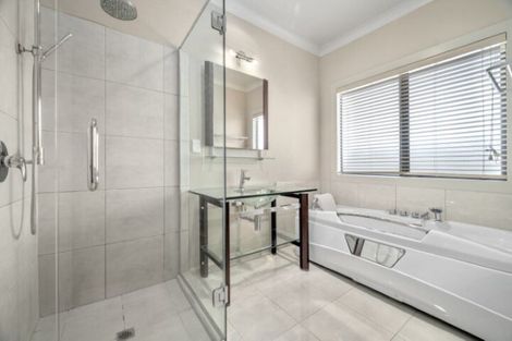 Photo of property in 27 Devoy Drive, Owhata, Rotorua, 3010