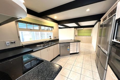 Photo of property in 23 Serrita Avenue, Sunnyhills, Auckland, 2010