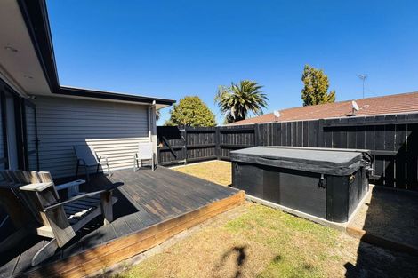 Photo of property in 95 Tremaine Avenue, Westbrook, Palmerston North, 4412