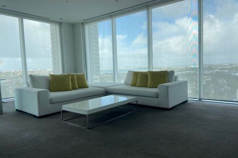 Photo of property in Sentinel Apartments, 904/3 Northcroft Street, Takapuna, Auckland, 0622