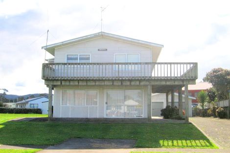 Photo of property in 132 Durrant Drive, Whangamata, 3620