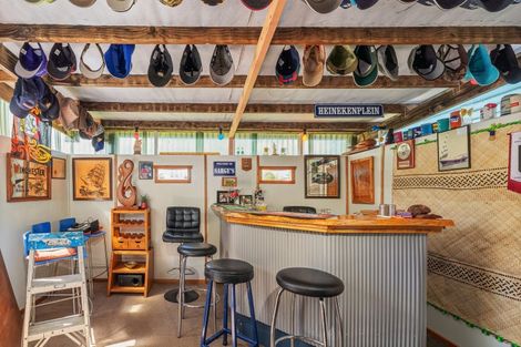 Photo of property in 11 Dotterel Place, Whitianga, 3510