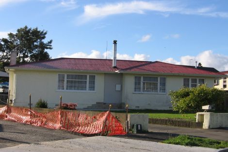 Photo of property in 25 Salisbury Avenue, Terrace End, Palmerston North, 4410