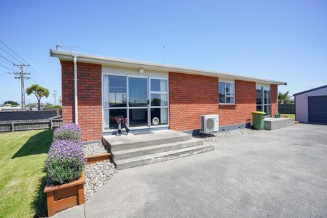 Photo of property in 130 Avon Road, Clifton, Invercargill, 9812