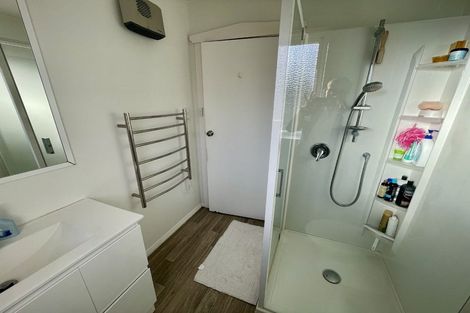 Photo of property in 135 Knights Road, Hutt Central, Lower Hutt, 5010