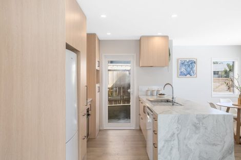 Photo of property in 5a Kaituna Street, Waitangirua, Porirua, 5024