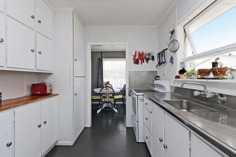 Photo of property in 401 Huia Place, Camberley, Hastings, 4120