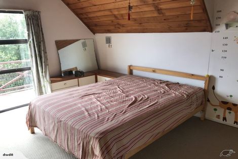 Photo of property in 5/11 Hall Road, Glenfield, Auckland, 0629