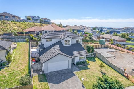 Photo of property in 30 Aotea Drive, Aotea, Porirua, 5024