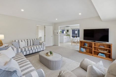 Photo of property in 3/252 Hibiscus Coast Highway, Orewa, 0931