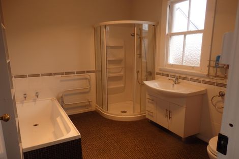 Photo of property in 38 Hall Street, Cambridge, 3434