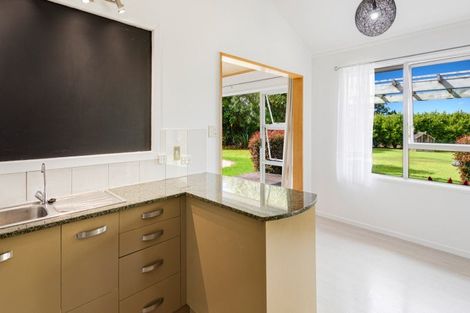 Photo of property in 18 Awhitu Road, Kerikeri, 0230