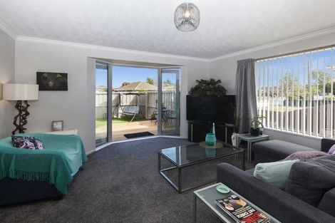 Photo of property in 1/106 Burwood Road, Burwood, Christchurch, 8083