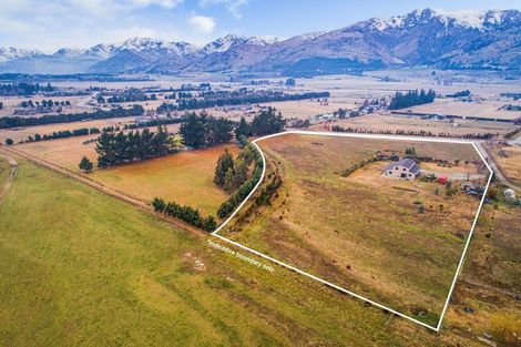 Photo of property in 92 Lachlan Avenue, Hawea Flat, Wanaka, 9382