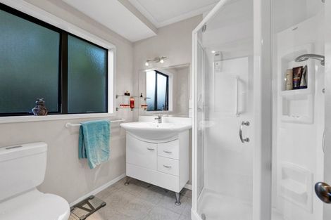 Photo of property in 115 Young Street, New Plymouth, 4310