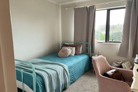 Photo of property in 2f Millen Avenue, Pakuranga, Auckland, 2010