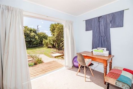 Photo of property in 97 Peat Avenue, Kai Iwi, Whanganui, 4574