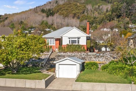 Photo of property in 141 Waimea Road, Nelson South, Nelson, 7010