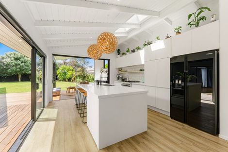 Photo of property in 53 Dickson Road, Papamoa Beach, Papamoa, 3118