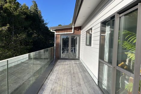 Photo of property in 18a Hazel Glen, Bayview, Auckland, 0629