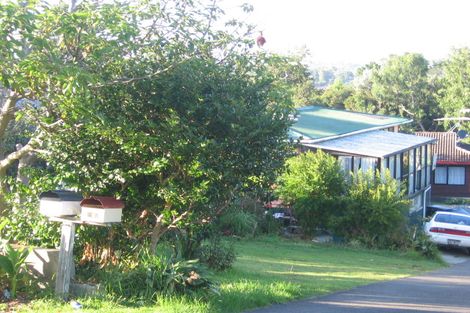 Photo of property in 1/7 View Road, Glenfield, Auckland, 0627