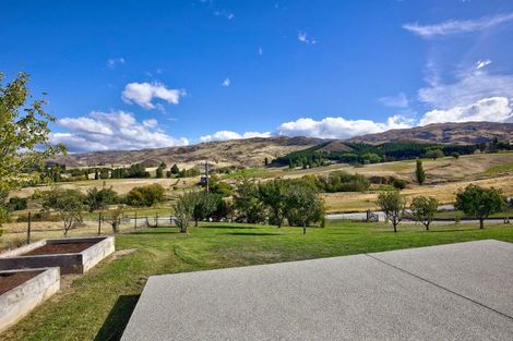 Photo of property in 20 Quartzville Road, Bannockburn, Cromwell, 9384
