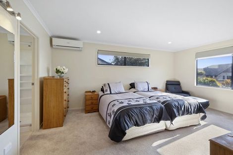 Photo of property in 49 Links Drive, Waiwhakaiho, New Plymouth, 4312