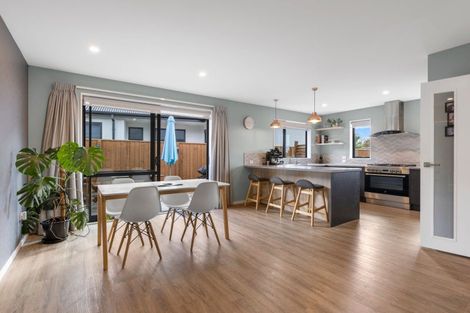 Photo of property in 17 Tara Crescent, Woodend, 7610