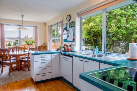 Photo of property in 31 Riverside Drive, Whakatane, 3120