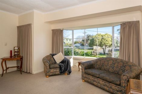 Photo of property in 11 Holdaway Street, Riversdale, Blenheim, 7201