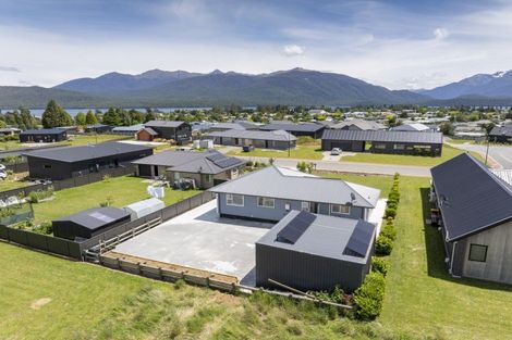 Photo of property in 34 Burnby Drive, Te Anau, 9679