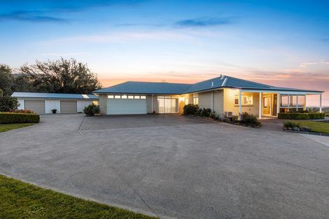 Photo of property in 143c Ingram Road, Bombay, Drury, 2579