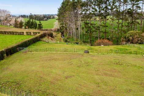 Photo of property in 414 Beaconsfield Road, Stratford, 4394