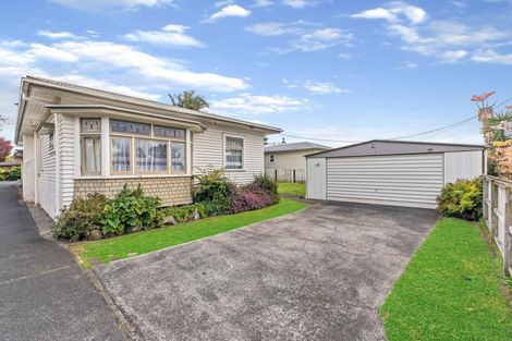 Photo of property in 5a Youngs Road, Papakura, 2110