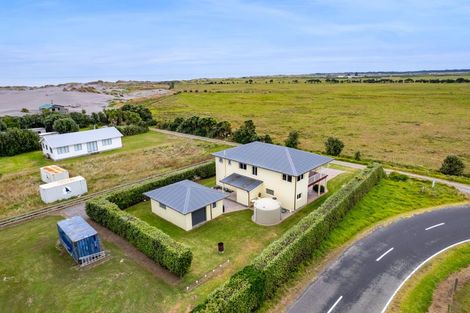 Photo of property in 204a Tai Road, Opunake, 4681