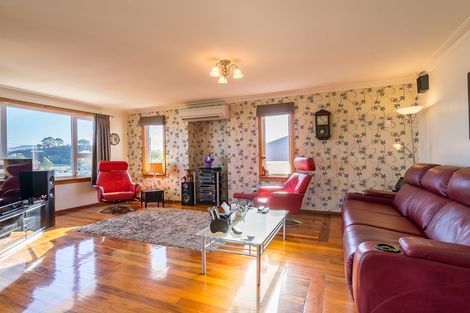 Photo of property in 6 Clyde Street, Kinmont Park, Mosgiel, 9024