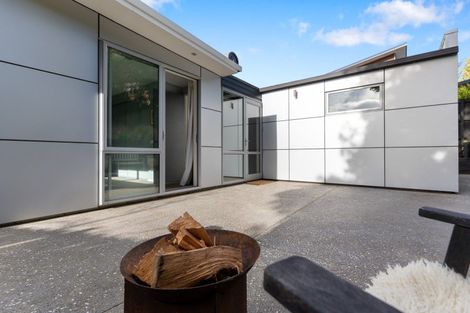 Photo of property in 72 Bowenvale Avenue, Cashmere, Christchurch, 8022